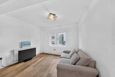 King Street, Hammersmith - W6 view 7