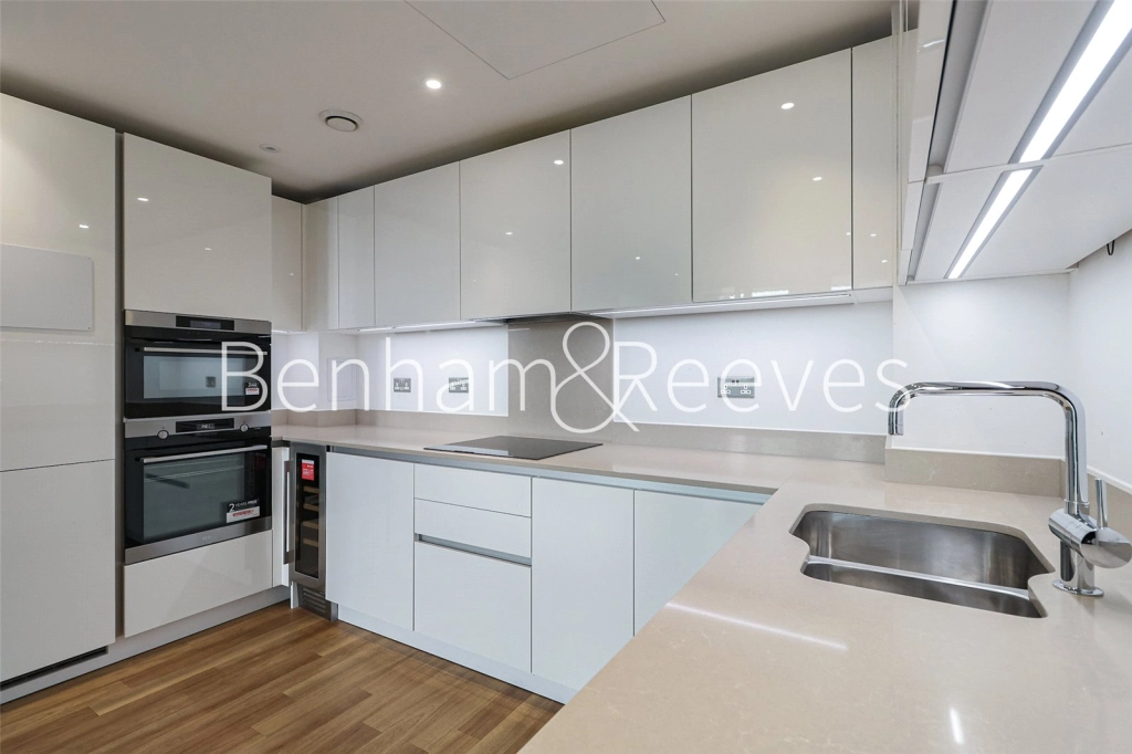1 bedroom apartments/flats for sale in Wandsworth Road, London - SW8 view 8