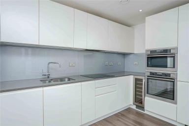 Wandsworth Road, London - SW8 view 1