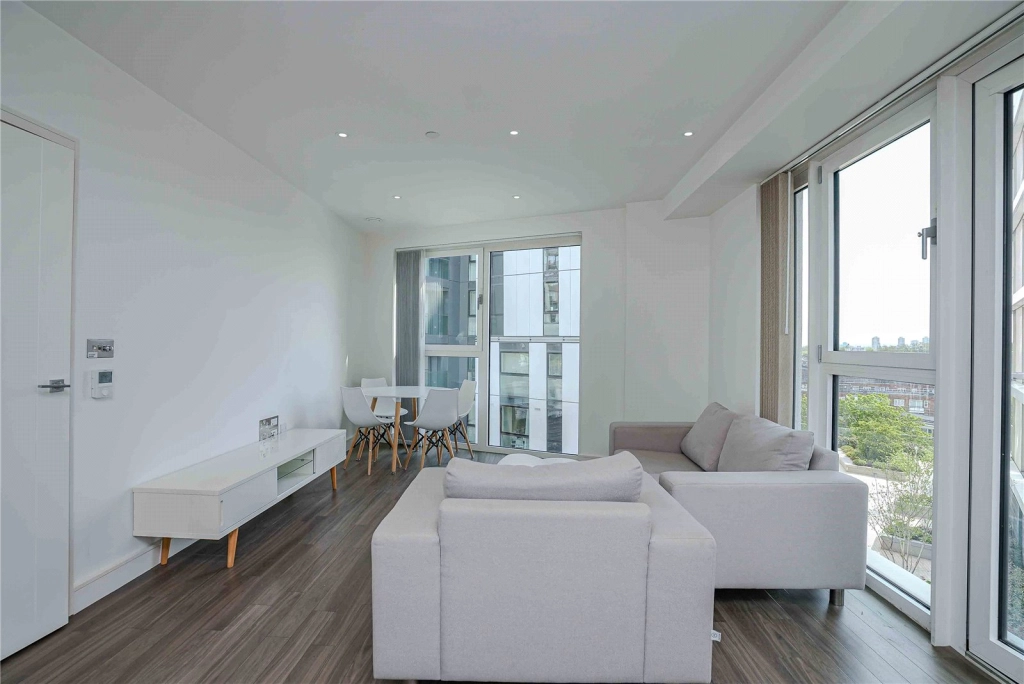 1 bedroom apartments/flats for sale in Wandsworth Road, London - SW8 view 3