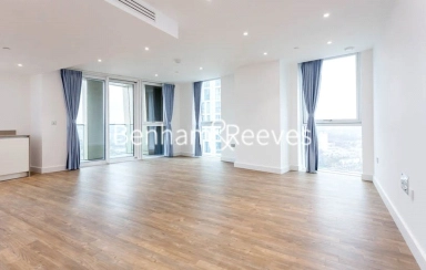 Wandsworth Road, London - SW8 view 4