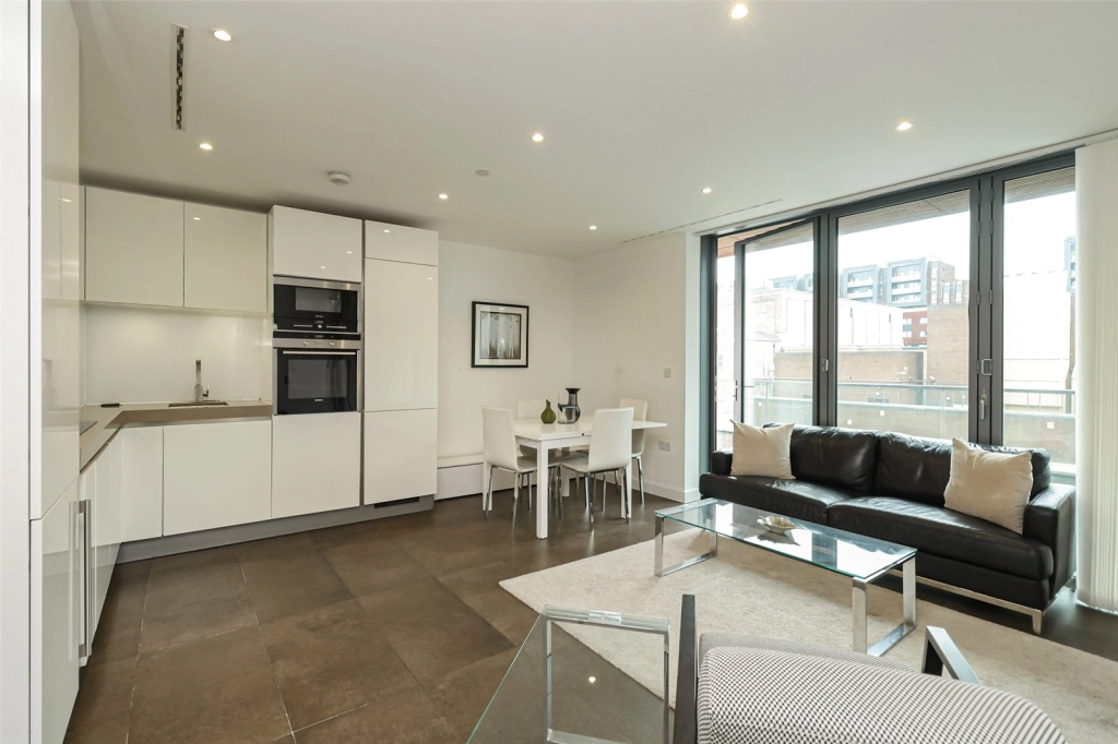 2 bedrooms apartments/flats for sale in City Road, Old Street - EC1V view 2