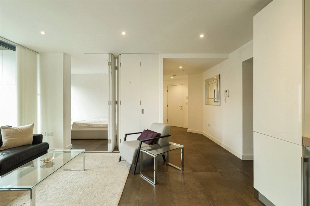 2 bedrooms apartments/flats for sale in City Road, Old Street - EC1V view 8