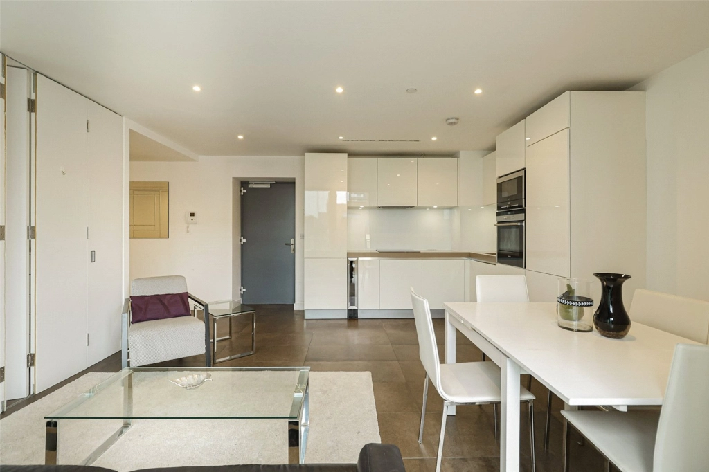 2 bedrooms apartments/flats for sale in City Road, Old Street - EC1V view 10