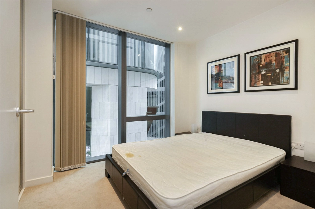 2 bedrooms apartments/flats for sale in City Road, Old Street - EC1V view 5