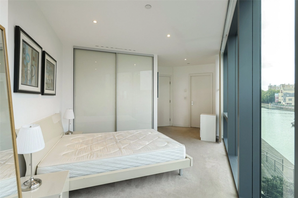 2 bedrooms apartments/flats for sale in City Road, Old Street - EC1V view 18