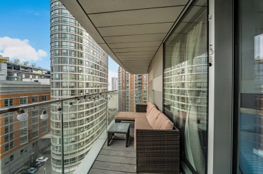 Biscayne Avenue, Canary Wharf  image 13