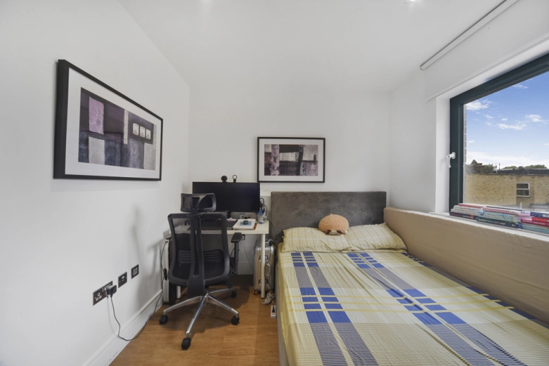 2 bedrooms apartments/flats to sale in Red Lion Square, Wandsworth High Street, Wandsworth-image 11