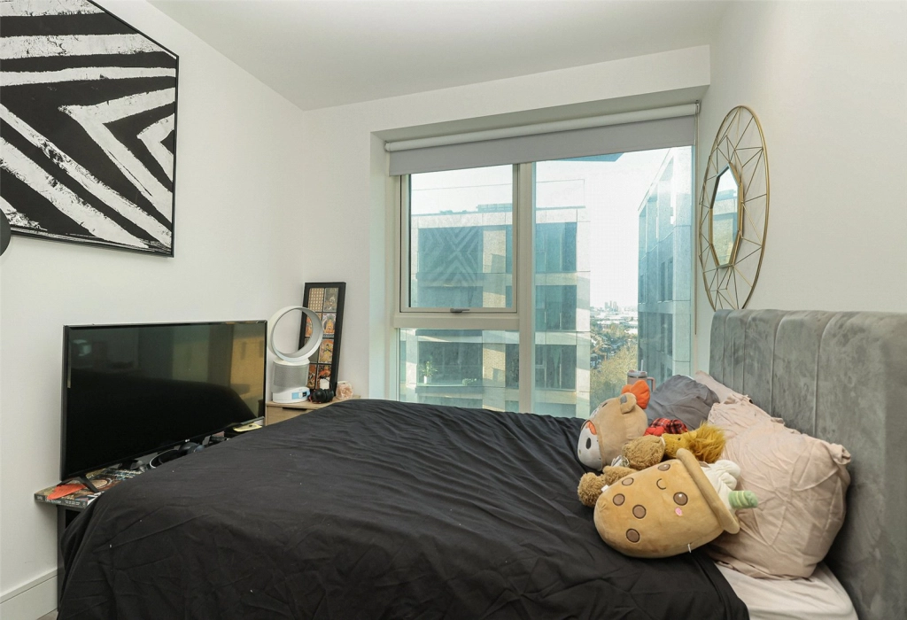 2 bedrooms apartments/flats for sale in Portal Way, Ealing - W3 view 17