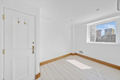Nine Elms Lane, Nine Elms - SW8 view 12