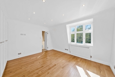 Putney Hill, Putney - SW15 view 4