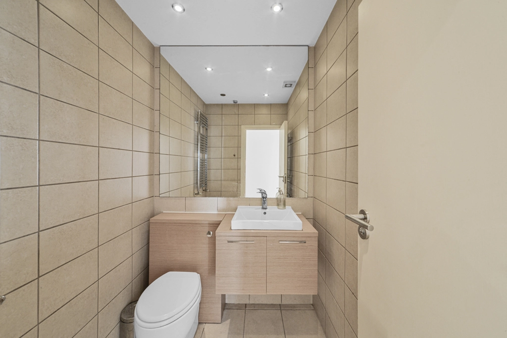 3 bedrooms apartments/flats for sale in Putney Heath, Putney - SW15 view 14