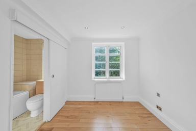 Putney Heath, Putney - SW15 view 12