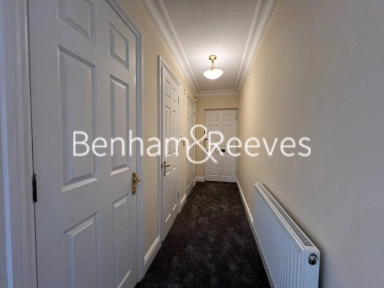 Eastbury Avenue, Northwood, Hertfordshire - HA6 view 3