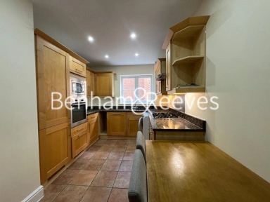 Eastbury Avenue, Northwood, Hertfordshire - HA6 view 5