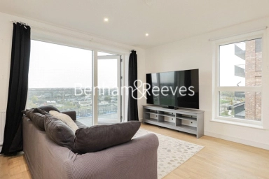 Cedrus Avenue, Southall - UB1 view 6