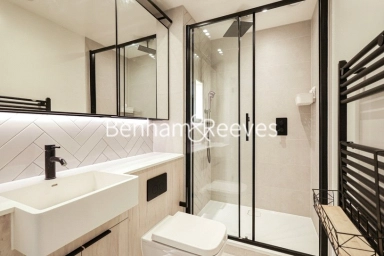 Cedrus Avenue, Southall - UB1 view 9