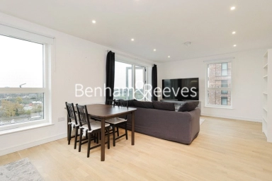 Cedrus Avenue, Southall - UB1 view 12