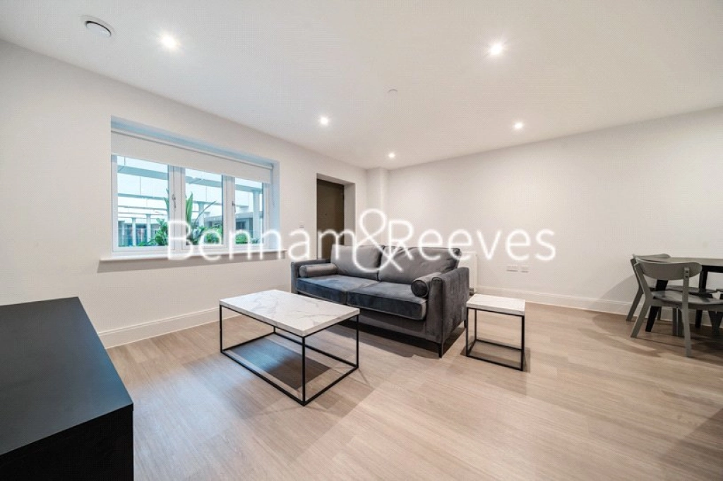 1 bedroom apartments/flats for sale in Memorial Avenue, Slough, Berkshire - SL1 view 4