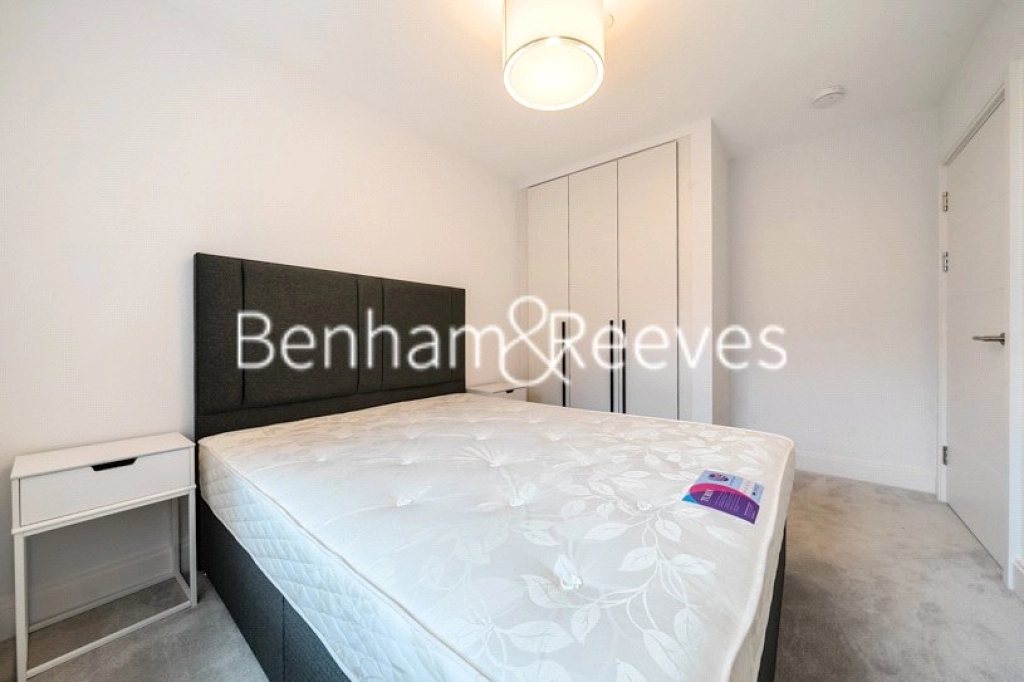 1 bedroom apartments/flats for sale in Memorial Avenue, Slough, Berkshire - SL1 view 11