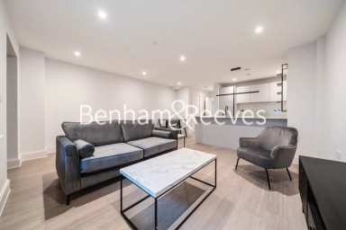 Memorial Avenue, Slough, Berkshire - SL1 view 1