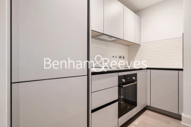 Memorial Avenue, Slough, Berkshire - SL1 view 7