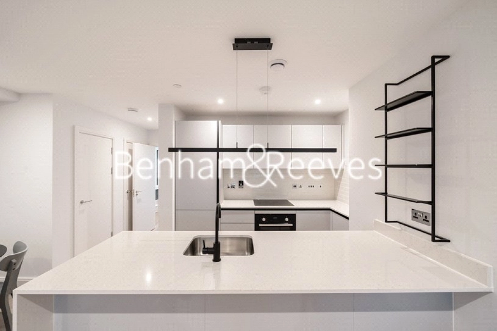 1 bedroom apartments/flats for sale in Memorial Avenue, Slough, Berkshire - SL1 view 9