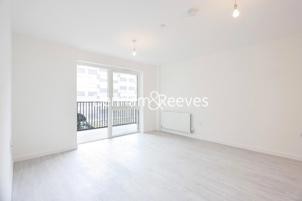 1 bedroom apartments/flats for sale in Farine Avenue, Hayes - UB3 view 8