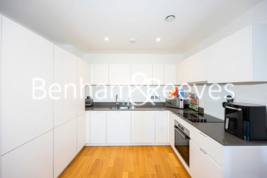 Samara Drive, Southall - UB1 view 4