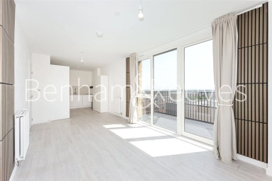 Farine Avenue, Hayes - UB3 view 2