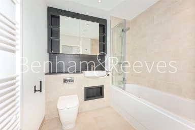 Farine Avenue, Hayes - UB3 view 4