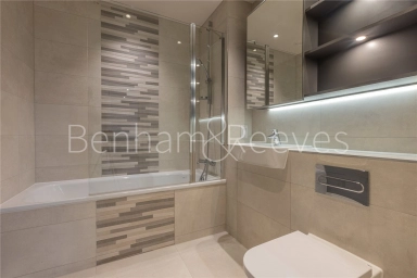 Accolade Avenue, Southall - UB1 view 8