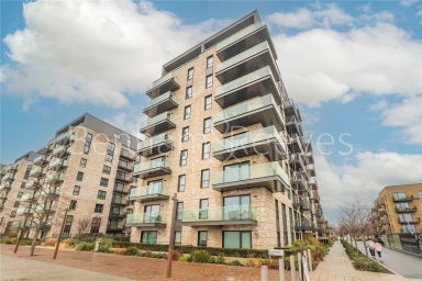 Accolade Avenue, Southall - UB1 view 1