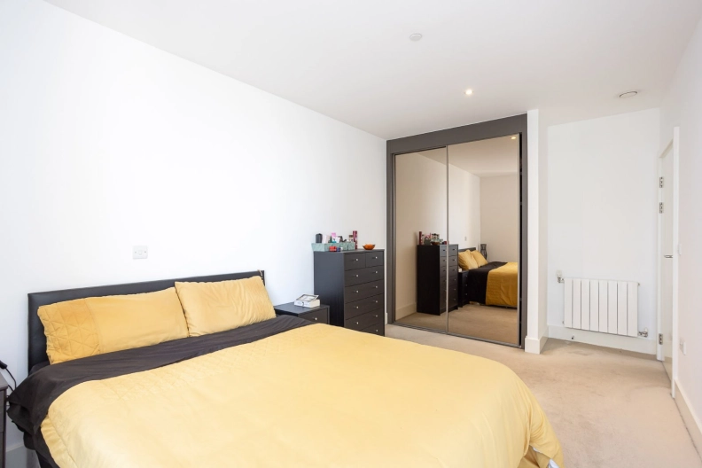 1 bedroom apartments/flats for sale in Victory Parade, Royal Arsenal - SE18 view 9
