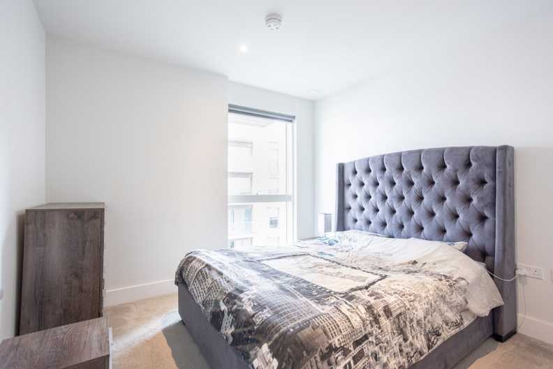2 bedrooms apartments/flats to sale in Kidbrooke Park Road, Kidbrooke-image 4