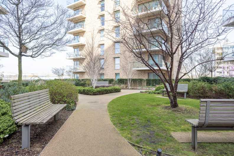 2 bedrooms apartments/flats to sale in Kidbrooke Park Road, Kidbrooke-image 16