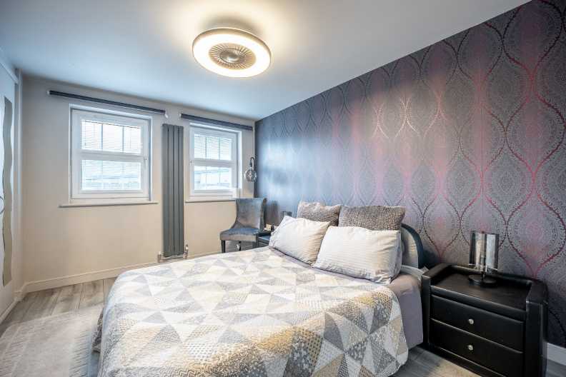 2 bedrooms apartments/flats to sale in Allenby Road, Woolwich-image 9