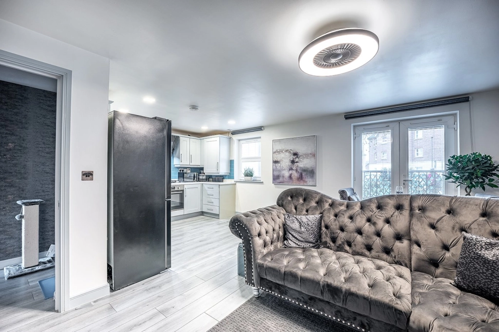 2 bedrooms apartments/flats for sale in Allenby Road, Woolwich - SE28 view 15