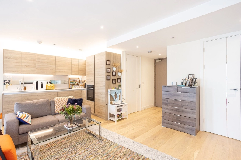 1 bedroom apartments/flats to sale in Duke Of Wellington Avenue, Woolwich-image 10