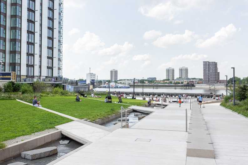 1 bedroom apartments/flats to sale in Duke Of Wellington Avenue, Woolwich-image 19