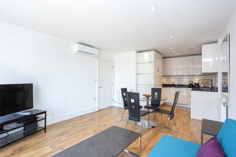 2 bedrooms apartments/flats to sale in Major Draper Street, Woolwich-image 4