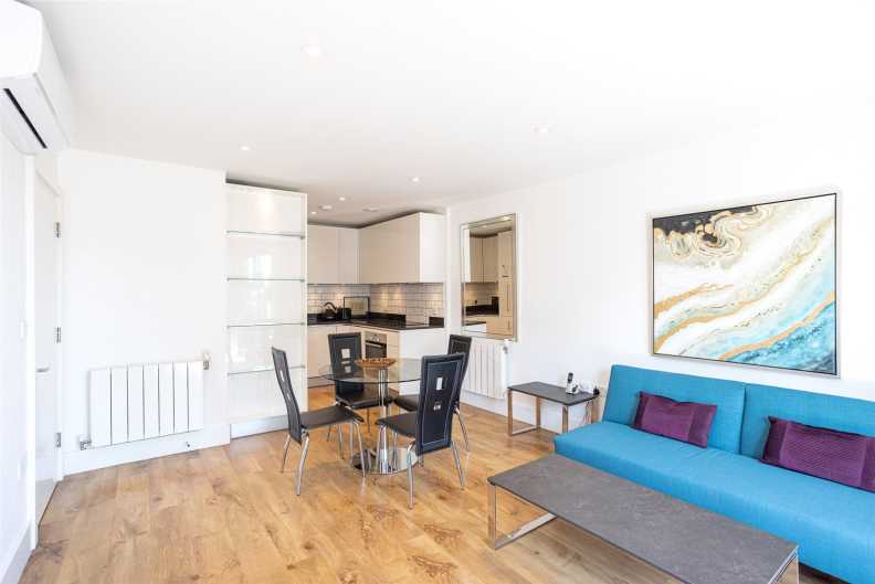 2 bedrooms apartments/flats to sale in Major Draper Street, Woolwich-image 8