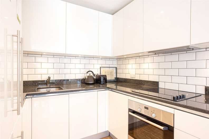 2 bedrooms apartments/flats to sale in Major Draper Street, Woolwich-image 9