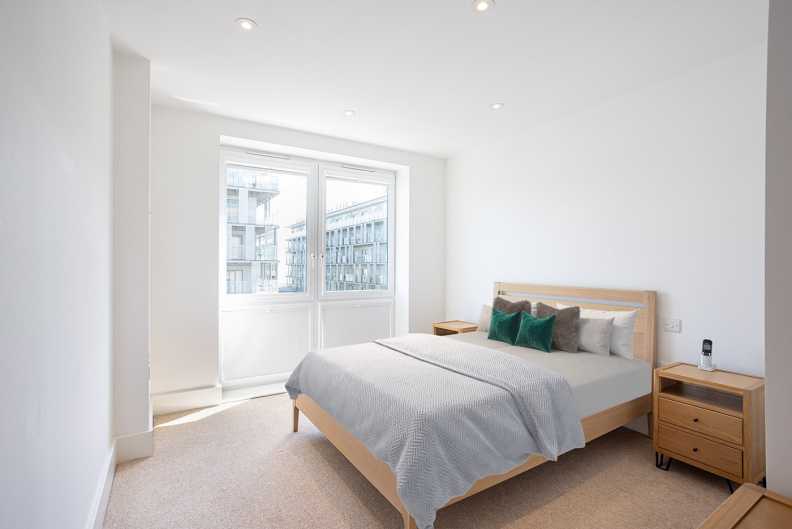 2 bedrooms apartments/flats to sale in Major Draper Street, Woolwich-image 5