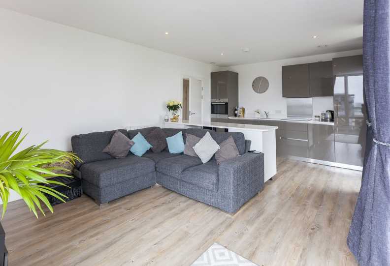 2 bedrooms apartments/flats to sale in Victory Parade, Plumstead Road, Royal Arsenal-image 2