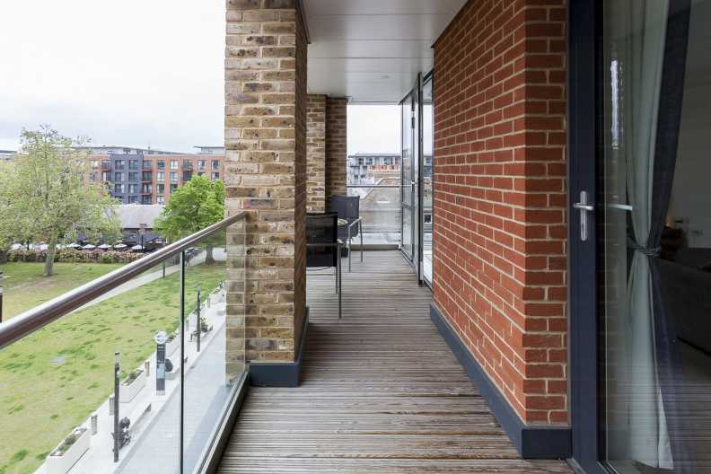 2 bedrooms apartments/flats to sale in Victory Parade, Plumstead Road, Royal Arsenal-image 7