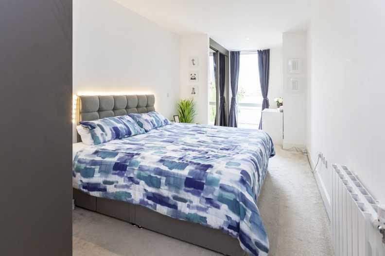2 bedrooms apartments/flats to sale in Victory Parade, Plumstead Road, Royal Arsenal-image 3