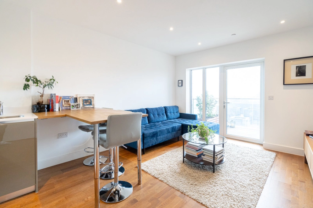2 bedrooms apartments/flats for sale in Victory Parade, Woolwich - SE18 view 3