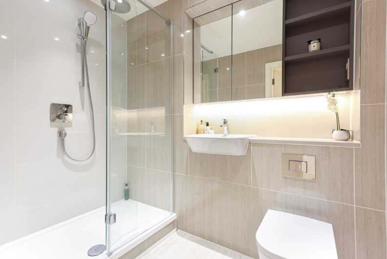 2 bedrooms apartments/flats to sale in Thunderer Walk, Woolwich-image 21