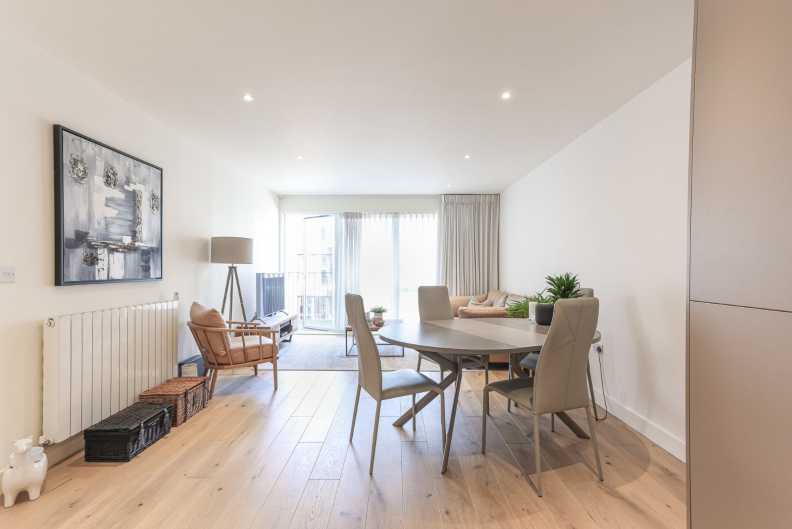 2 bedrooms apartments/flats to sale in Thunderer Walk, Woolwich-image 11